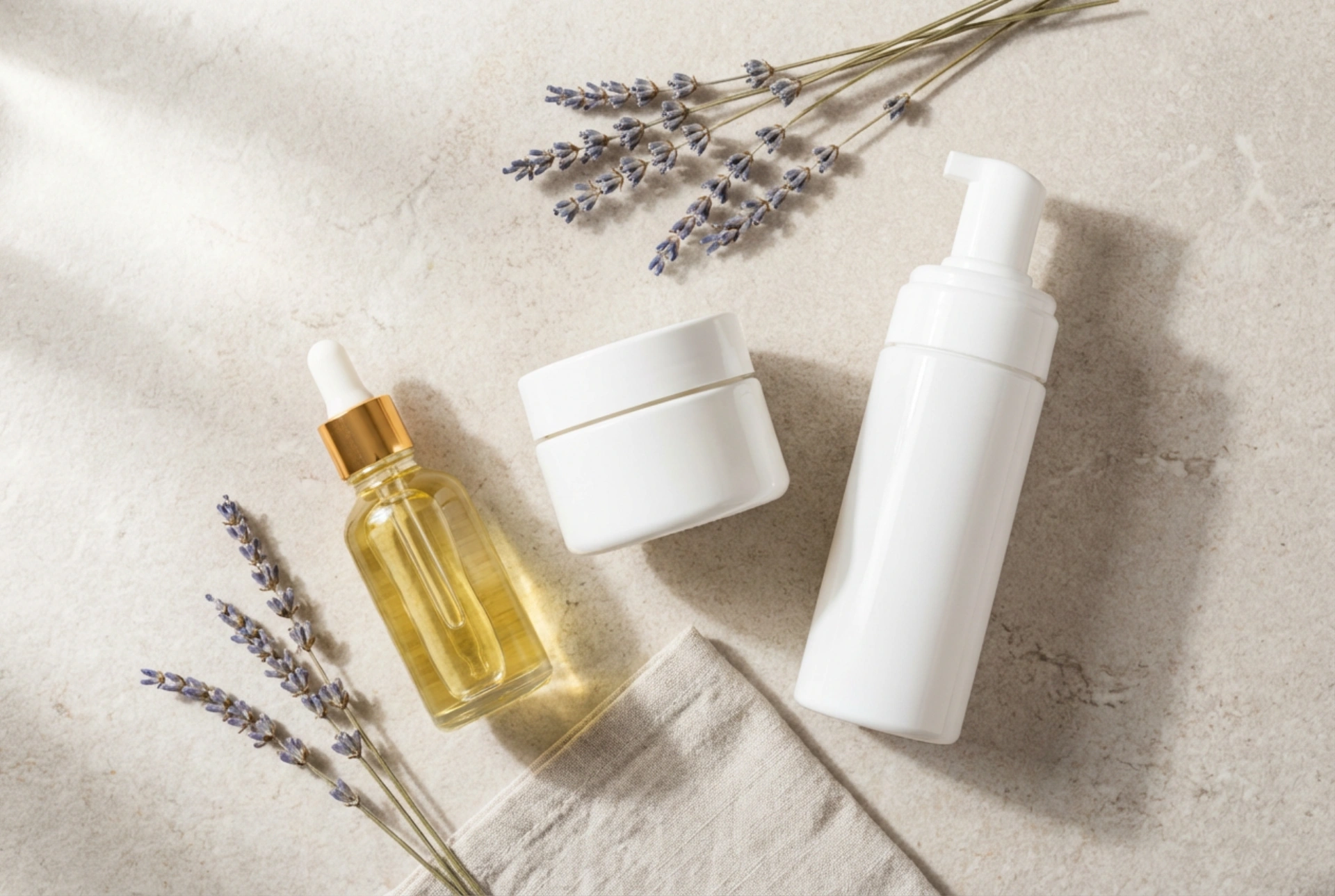 Mycie włosów OMO: dobór produktów i poprawna kolejność etapów